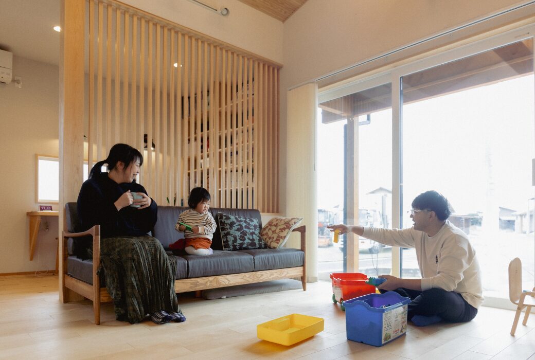 子どもとの時間を優しく刻む家
