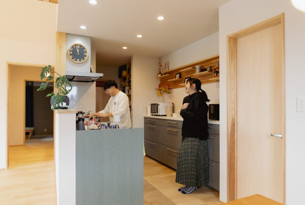 子どもとの時間を優しく刻む家