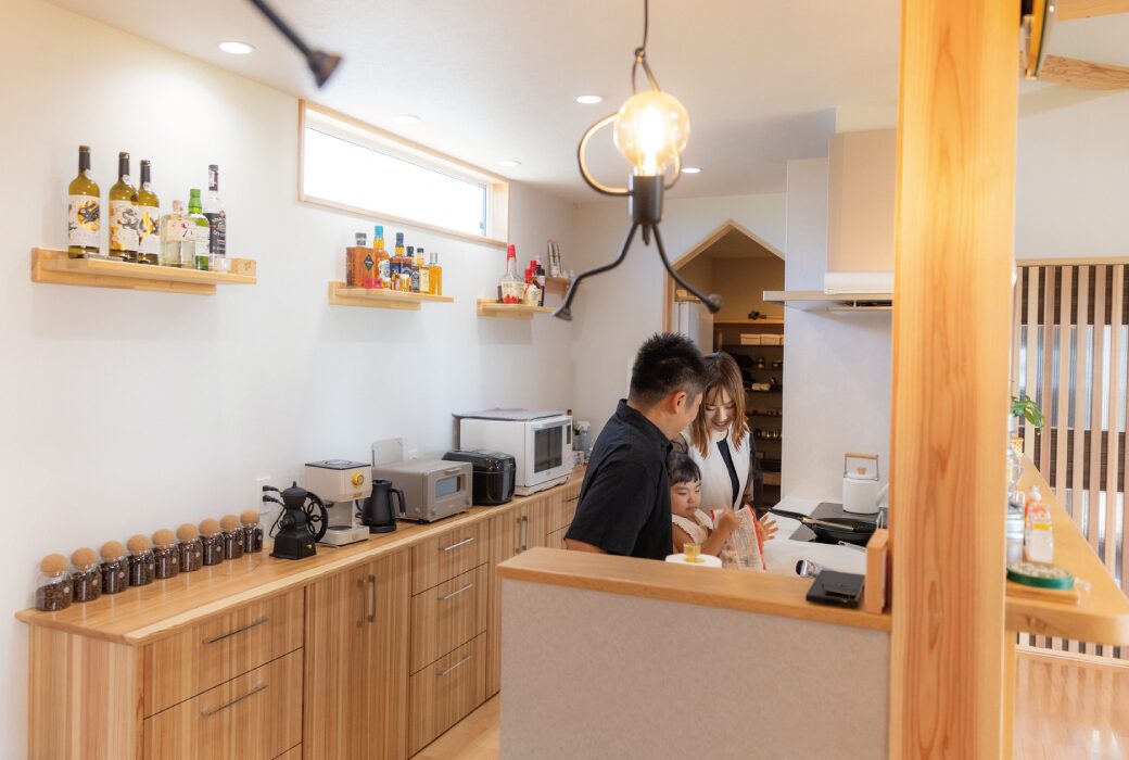 眺望を臨むＬ字の家