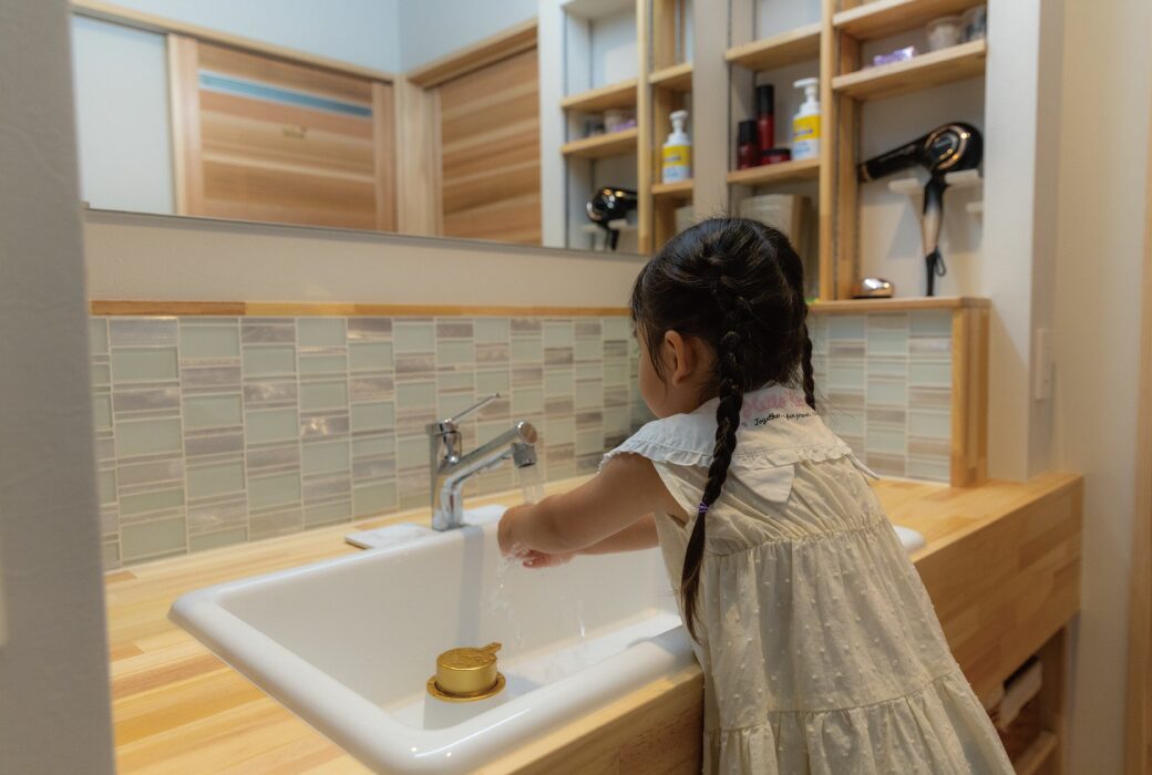 眺望を臨むＬ字の家