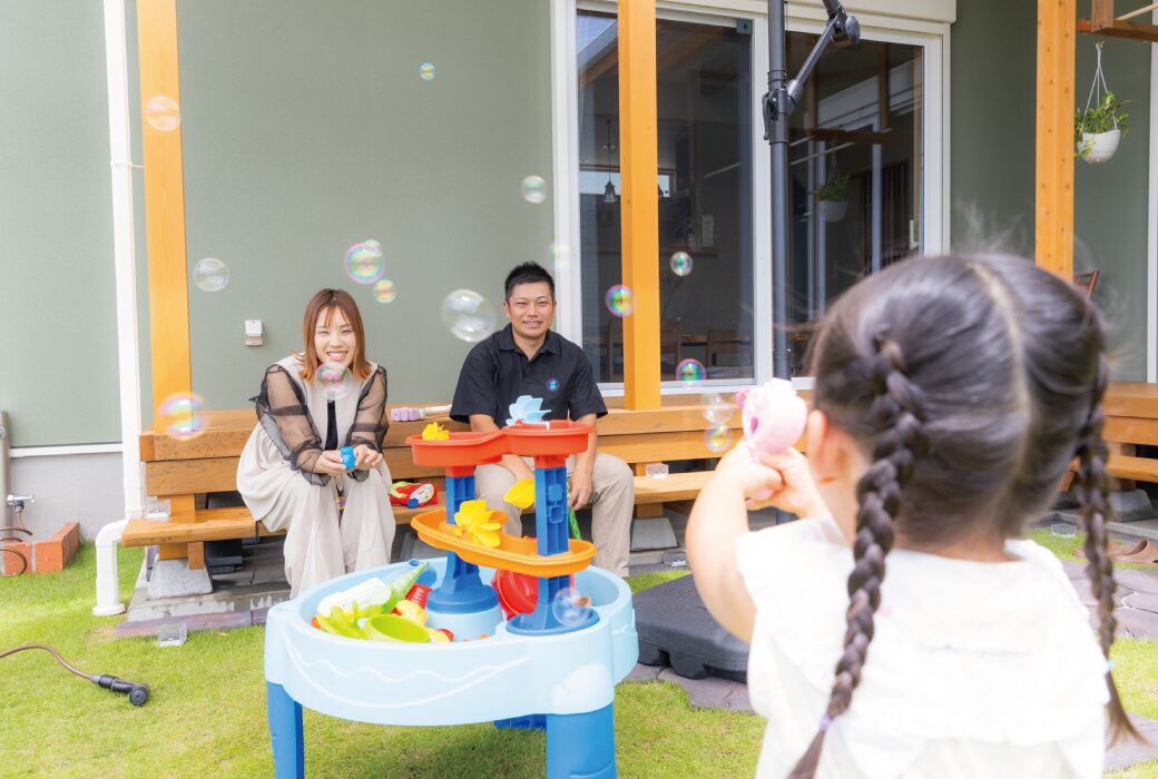 眺望を臨むＬ字の家