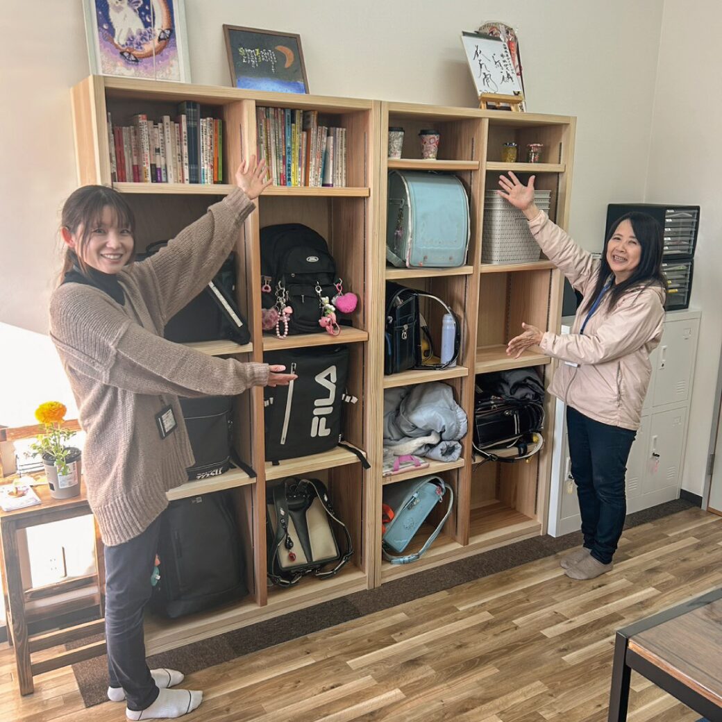 子どもたちと一緒に育つ棚