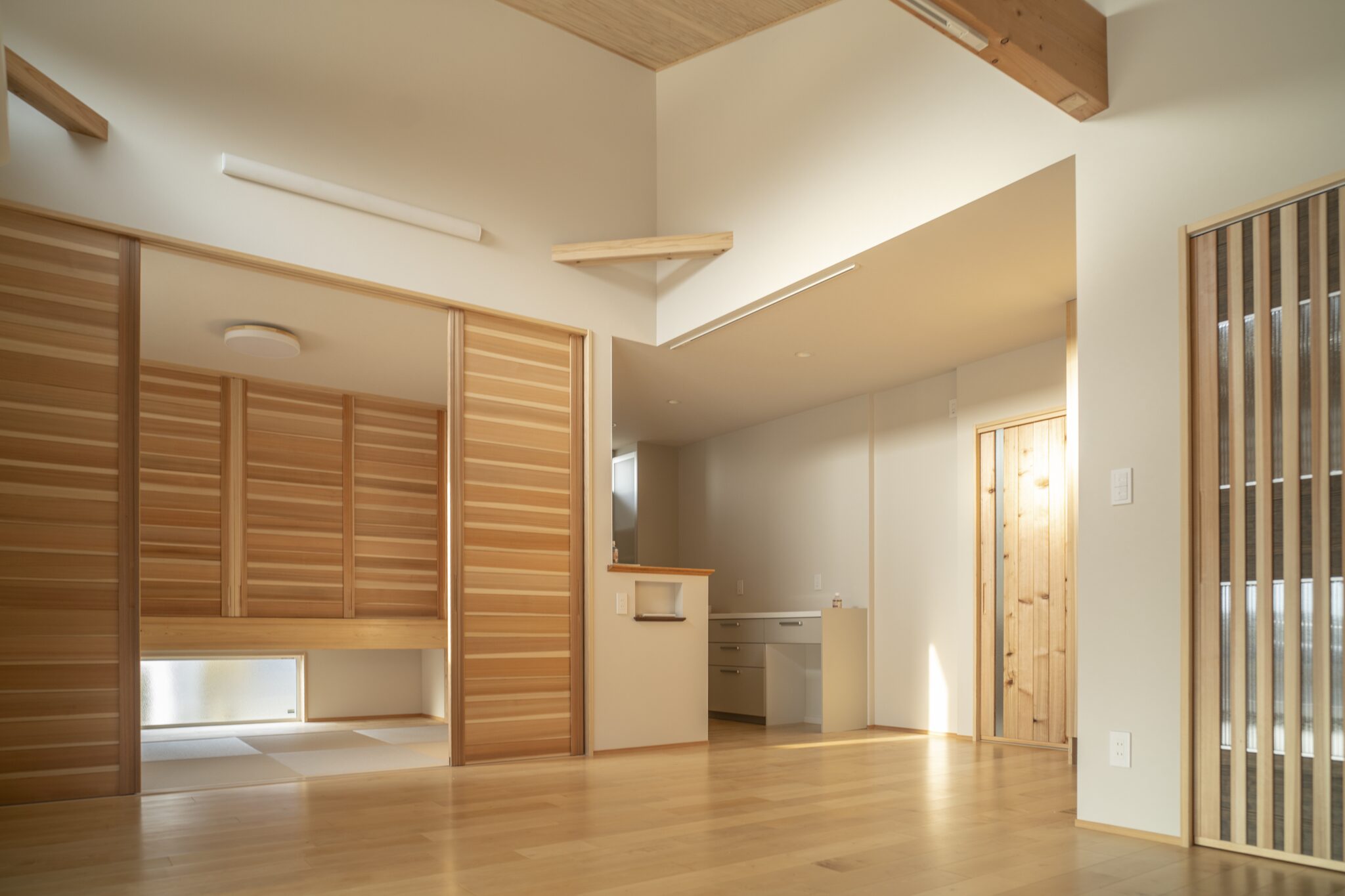 ホテルライクな洗練の家